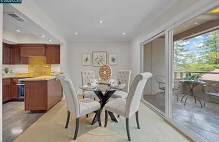 1129 AVENIDA SEVILLA 5B, WALNUT CREEK, C..., Walnut Creek, CA 94595