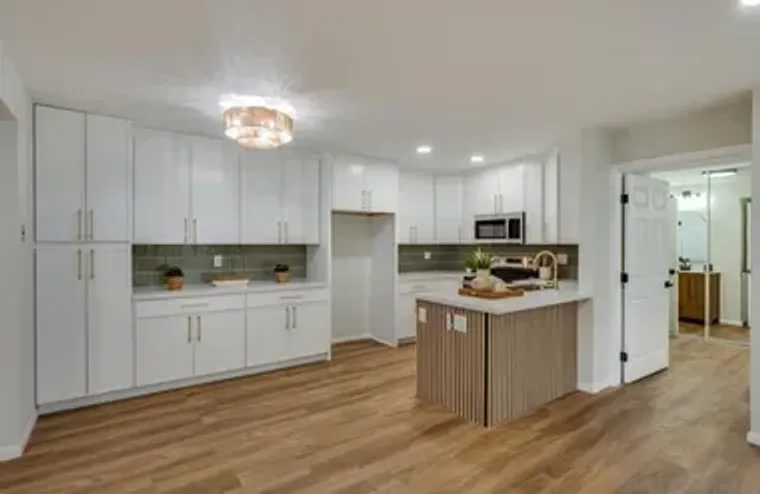 12575 OAKS NORTH DR 220, SAN DIEGO, CA, ..., San Diego, CA 92128