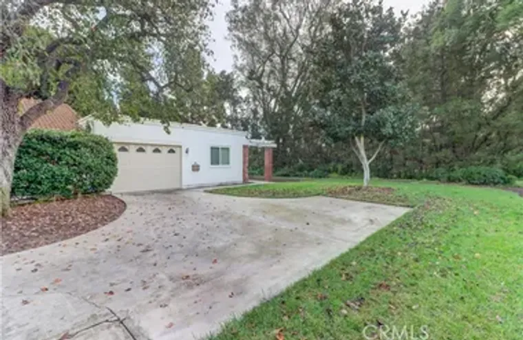 3352 BAHIA BLANCA E UNIT E B, LAGUNA WOO..., Laguna Woods, CA 92637