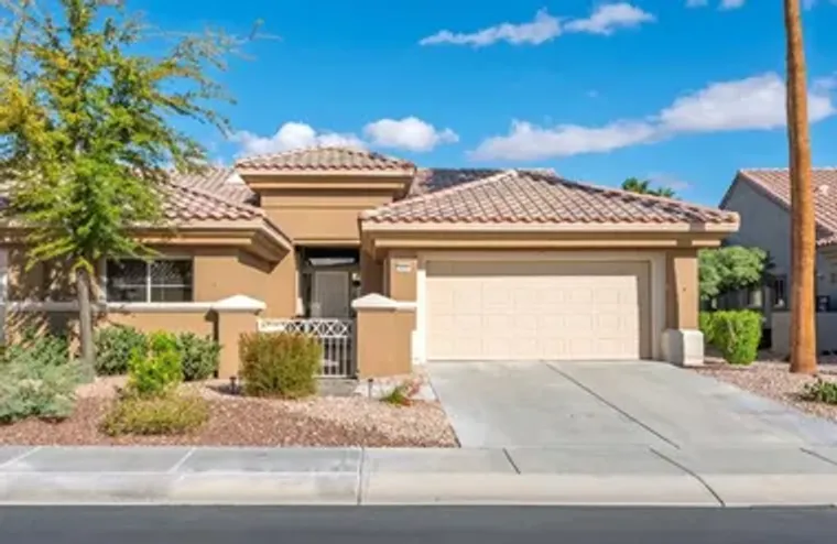 78764 PUTTING GREEN DR, PALM DESERT, CA,..., Palm Desert, CA 92211