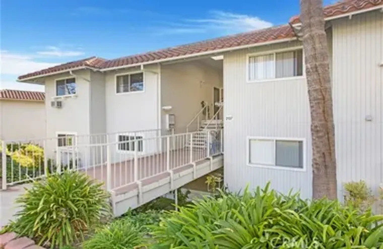 2137 RONDA GRANADA A, LAGUNA WOODS, CA, ..., Laguna Woods, CA 92637