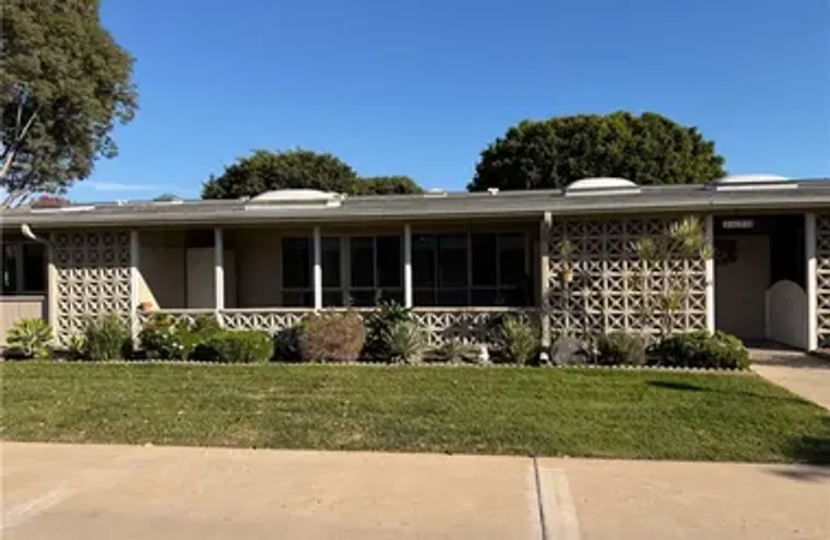 1321 PRESTWICK RD APT 147K, SEAL BEACH, ..., Seal Beach, CA 90740