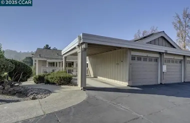 975 TERRA CALIFORNIA DR 1, WALNUT CREEK,..., Walnut Creek, CA 94595