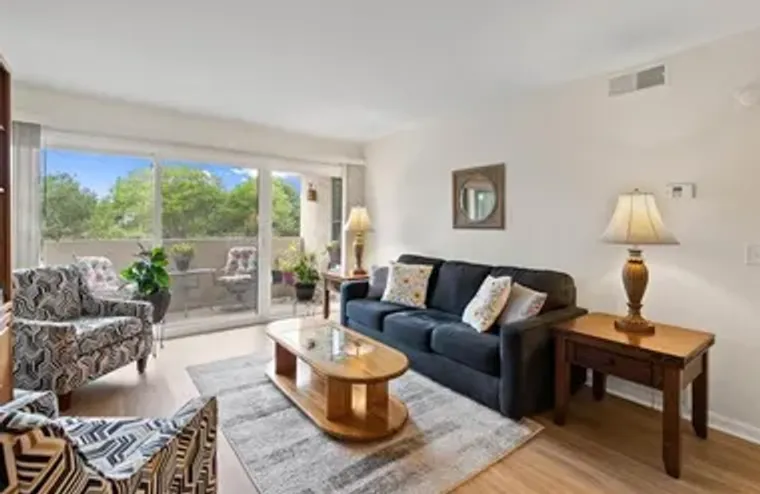 17607 POMERADO 101, RANCHO BERNARDO (SAN..., Rancho Bernardo (san Diego), CA 92128