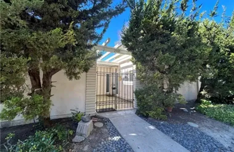 2335 AVENIDA SEVILLA D, LAGUNA WOODS, CA..., Laguna Woods, CA 92637