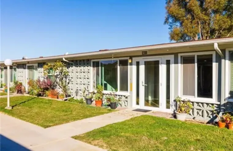 13860 SAINT ANDREWS DR APT 62I, SEAL BEA..., Seal Beach, CA 90740