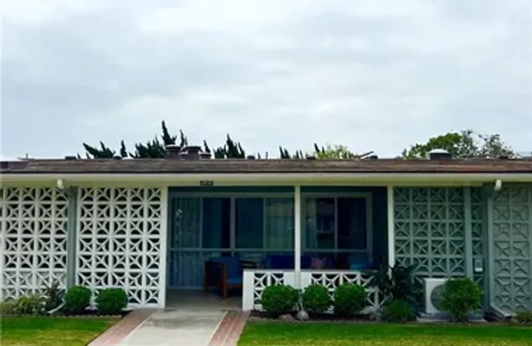 13741 ANNANDALE DR APT 20D, SEAL BEACH, ..., Seal Beach, CA 90740