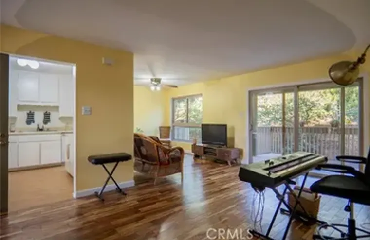 327 CHESTNUT HILL CT 22, THOUSAND OAKS, ..., Thousand Oaks, CA 91360