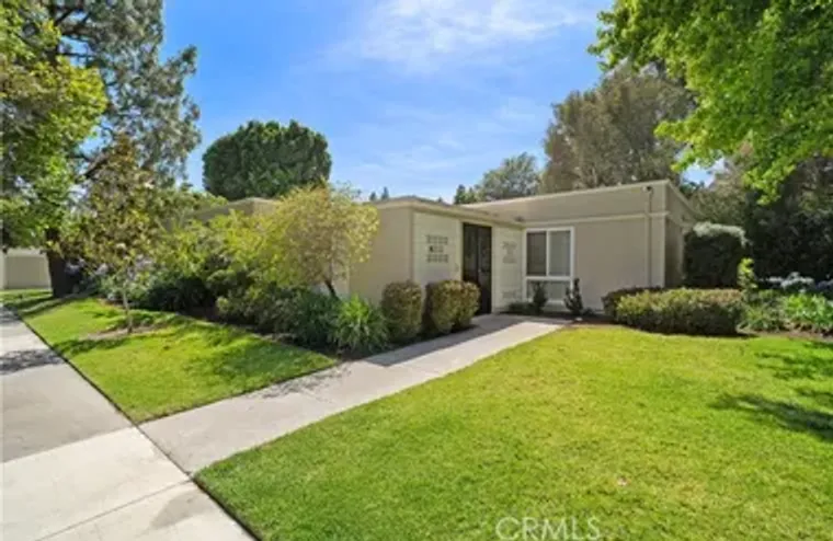 755 AVENIDA MAJORCA B, LAGUNA WOODS, CA,..., Laguna Woods, CA 92637