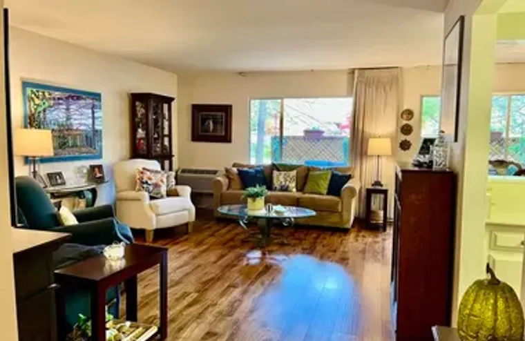 3417 TICE CREEK DR APT 4, WALNUT CREEK, ..., Walnut Creek, CA 94595