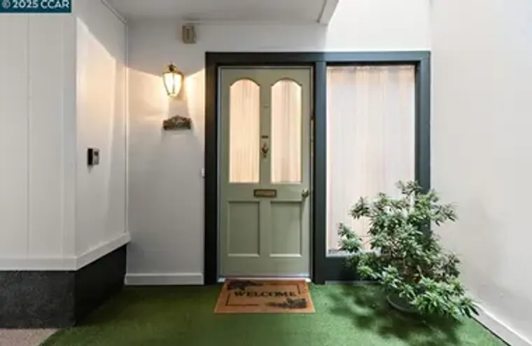 2709 GOLDEN RAIN RD 6, WALNUT CREEK, CA,..., Walnut Creek, CA 94595