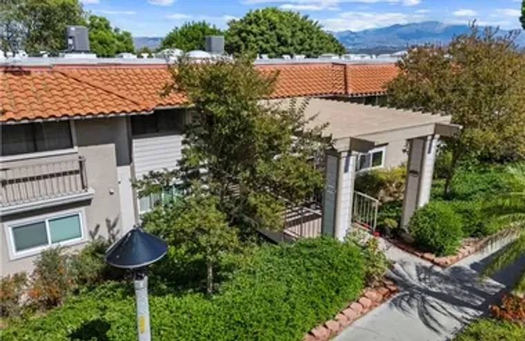 3112 VIA SERENA O, LAGUNA WOODS, CA, 926..., Laguna Woods, CA 92637