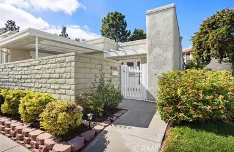 2263 VIA PUERTA D, LAGUNA WOODS, CA, 926..., Laguna Woods, CA 92637