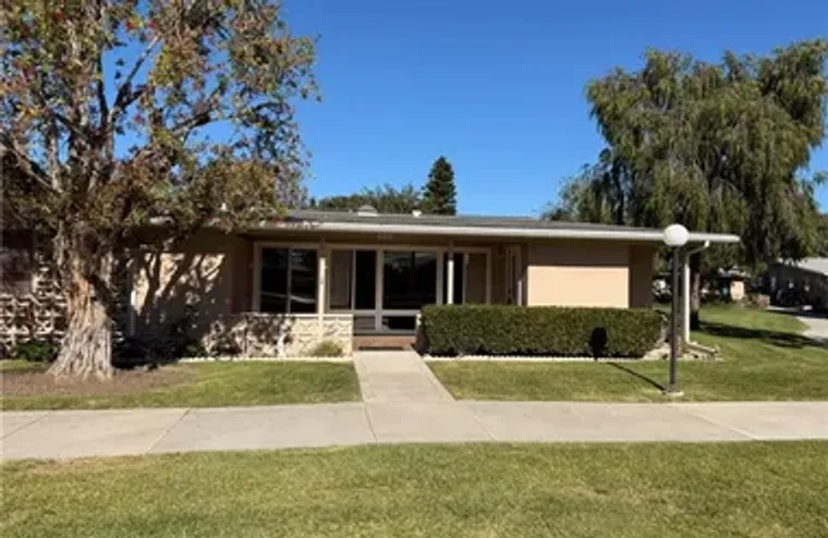 1300 KNOLLWOOD RD UNIT 41A, SEAL BEACH, ..., Seal Beach, CA 90740