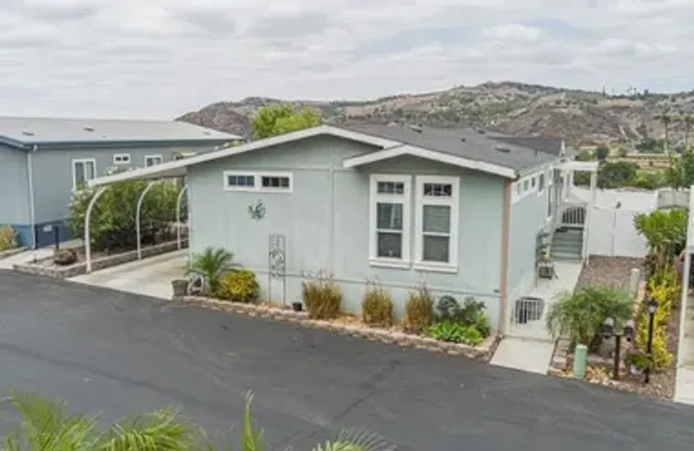 4650 DULIN RD SPC 126, FALLBROOK, CA, 92..., Fallbrook, CA 92028