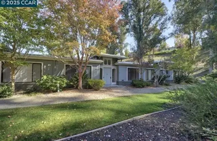 1137 STANLEY DOLLAR DR 5, WALNUT CREEK, ..., Walnut Creek, CA 94595