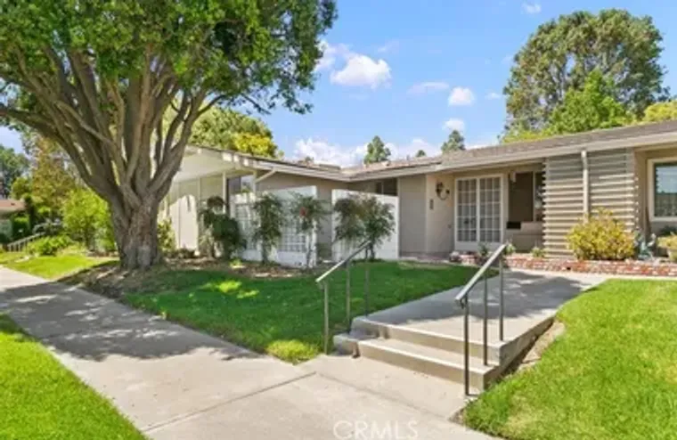 386 AVENIDA CASTILLA C, LAGUNA WOODS, CA..., Laguna Woods, CA 92637