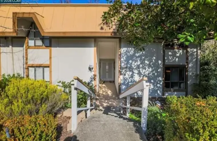 1525 CANYONWOOD CT 4, WALNUT CREEK, CA, ..., Walnut Creek, CA 94595