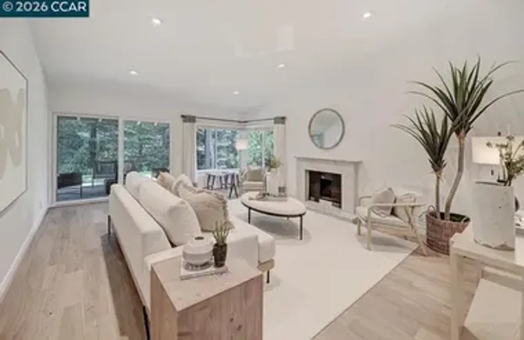 649 TERRA CALIFORNIA DR 6, WALNUT CREEK,..., Walnut Creek, CA 94595