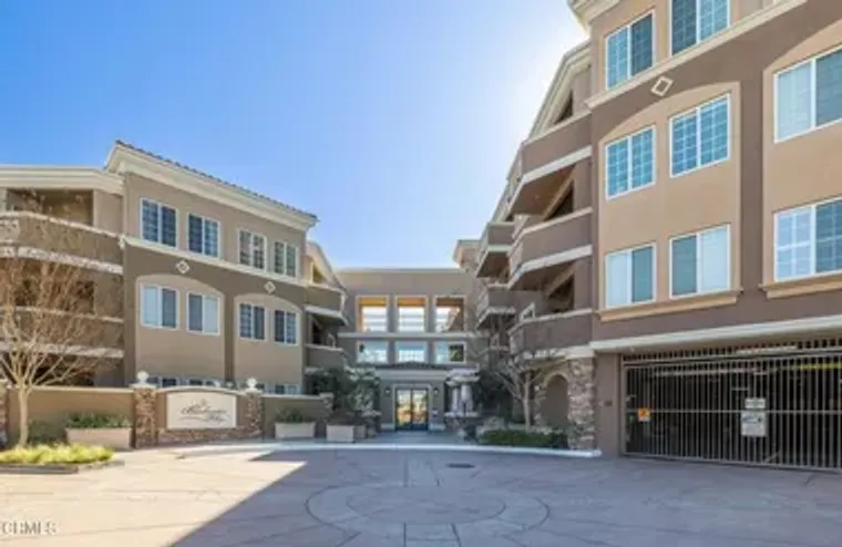 2750 ARTESIA BLVD 239, REDONDO BEACH, CA..., Redondo Beach, CA 90278