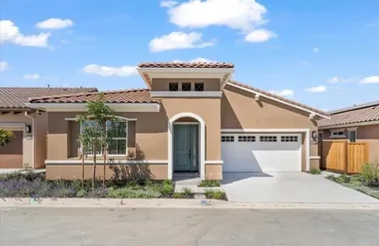 2112 RED OAK DR, HOLLISTER, CA, 95023, Hollister, CA 95023