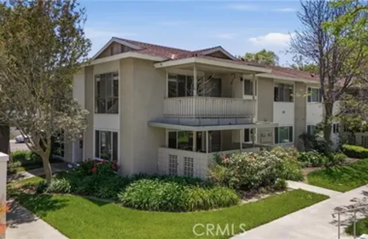 391 AVENIDA CASTILLA O, LAGUNA WOODS, CA..., Laguna Woods, CA 92637