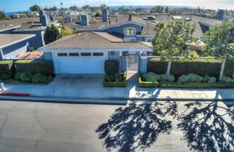 3621 GERANIUM AVE 32, CORONA DEL MAR, CA..., Corona Del Mar, CA 92625