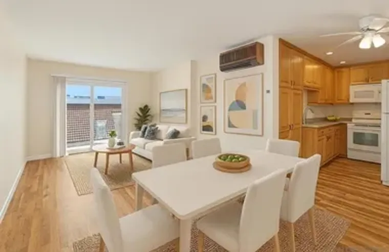 6350 GENESEE AVE 220, SAN DIEGO, CA, 921..., San Diego, CA 92122