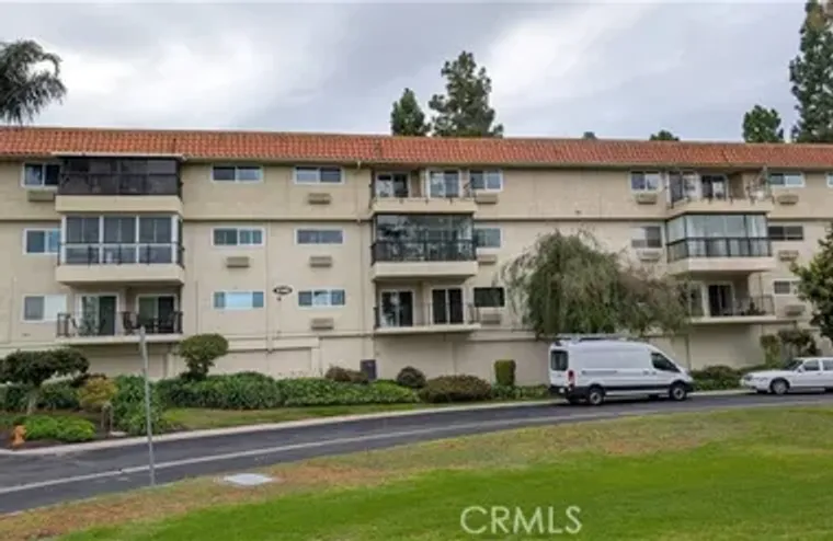 2385 VIA MARIPOSA 1F, LAGUNA WOODS, CA, ..., Laguna Woods, CA 92637