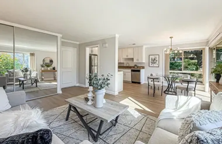 291 SEQUOIA CT APT 25, THOUSAND OAKS, CA..., Thousand Oaks, CA 91360