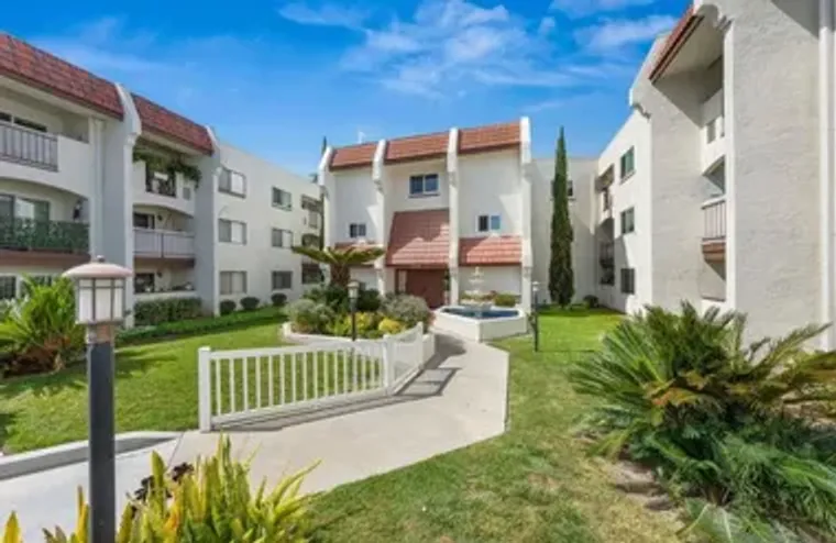 6350 GENESEE AVE 204, SAN DIEGO, CA, 921..., San Diego, CA 92122