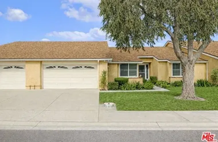 20151 VILLAGE 20 20, CAMARILLO, CA, 9301..., Camarillo, CA 93012