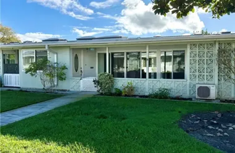 13500 WENTWORTH LN UNIT 121J, SEAL BEACH..., Seal Beach, CA 90740