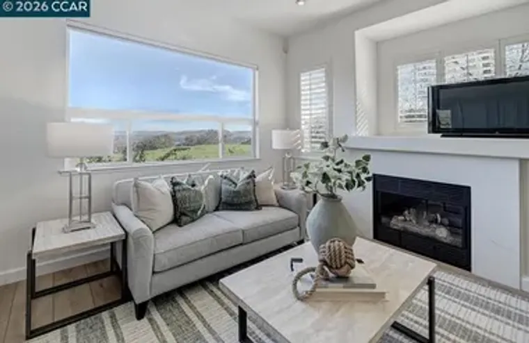 2816 SAKLAN INDIAN DR, WALNUT CREEK, CA,..., Walnut Creek, CA 94595