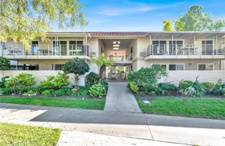 2153 RONDA GRANADA A, LAGUNA WOODS, CA, ..., Laguna Woods, CA 92637