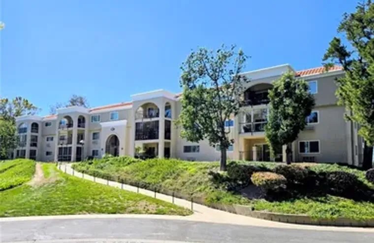 4011 CALLE SONORA OESTE 1F, LAGUNA WOODS..., Laguna Woods, CA 92637