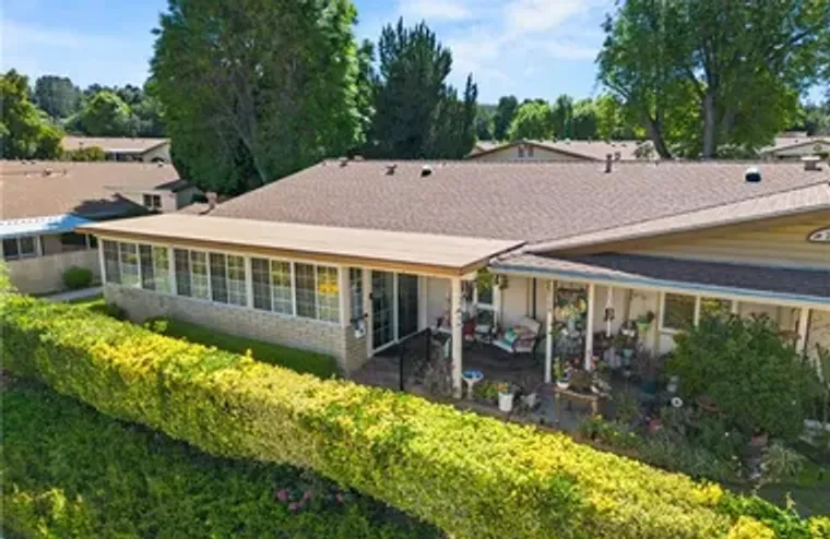 26835 AVENUE OF THE OAKS B, NEWHALL, CA,..., Newhall, CA 91321