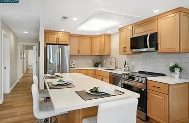 2000 PINE KNOLL DR 2, WALNUT CREEK, CA, ..., Walnut Creek, CA 94595