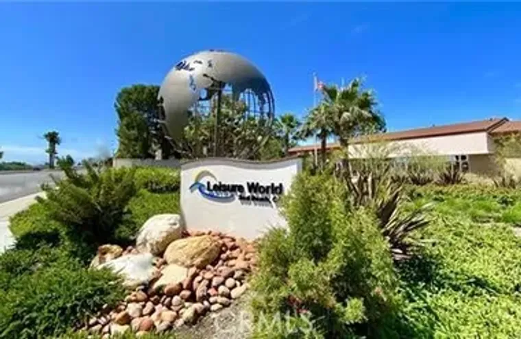 1562 GOLDEN RAIN 44C, SEAL BEACH, CA, 90..., Seal Beach, CA 90740