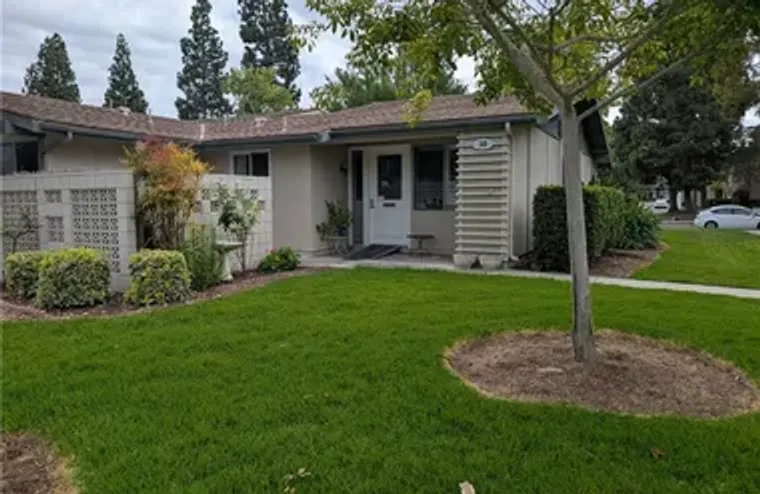 38 CALLE ARAGON E, LAGUNA WOODS, CA, 926..., Laguna Woods, CA 92637