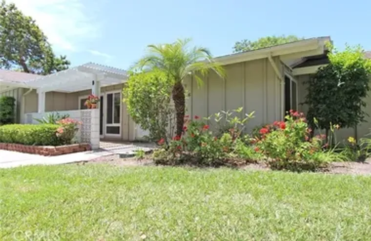 515 CALLE ARAGON UNIT B B, LAGUNA WOODS,..., Laguna Woods, CA 92637