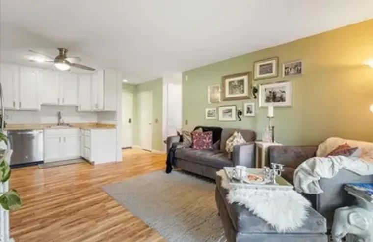 6350 GENESEE AVE 115, SAN DIEGO, CA, 921..., San Diego, CA 92122