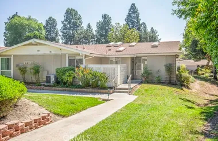 447 AVE SEVILLA E, LAGUNA WOODS, CA, 926..., Laguna Woods, CA 92637