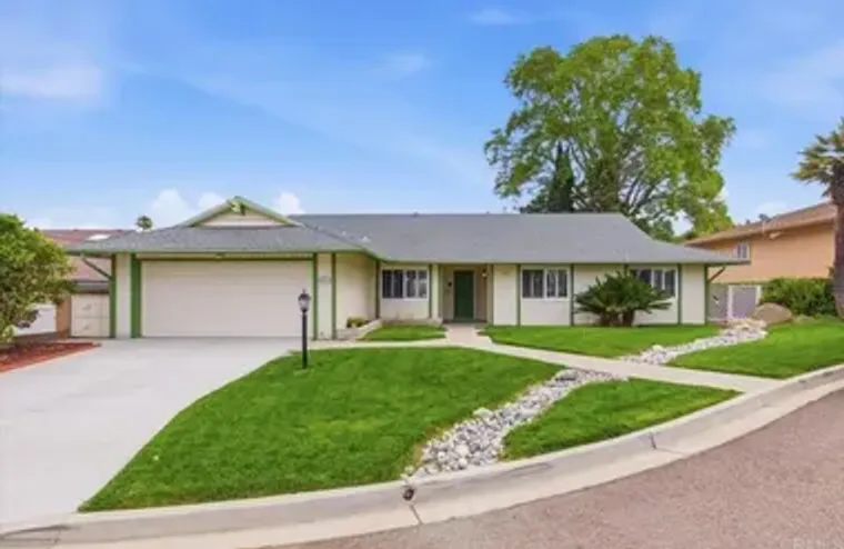 1071 LA REINA DR, SAN MARCOS, CA, 92078, San Marcos, CA 92078