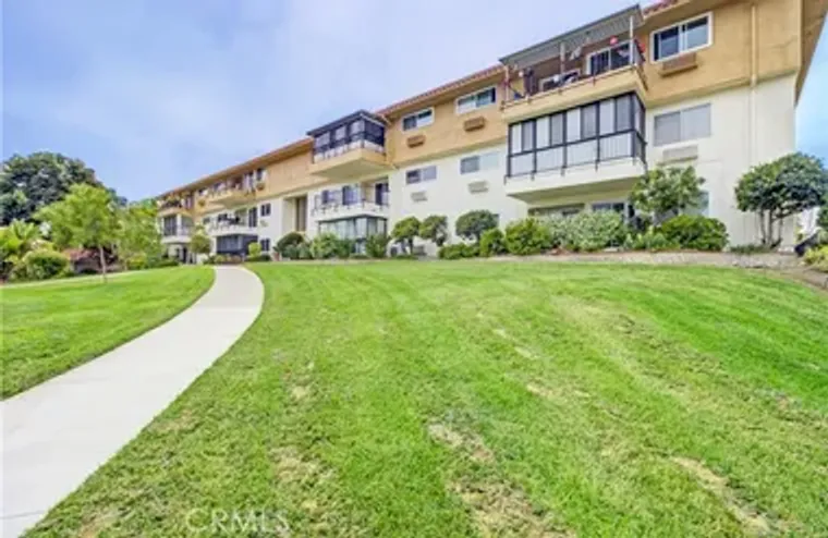 2355 VIA MARIPOSA 2F, LAGUNA WOODS, CA, ..., Laguna Woods, CA 92637