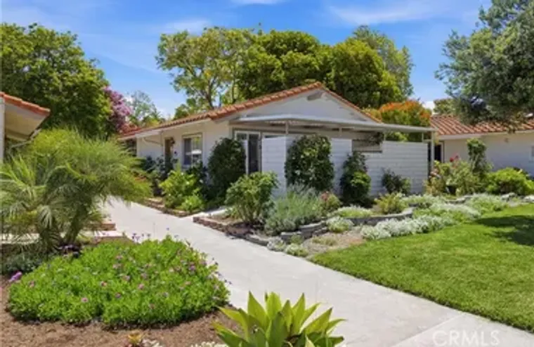 2024 VIA MARIPOSA E A, LAGUNA WOODS, CA,..., Laguna Woods, CA 92637