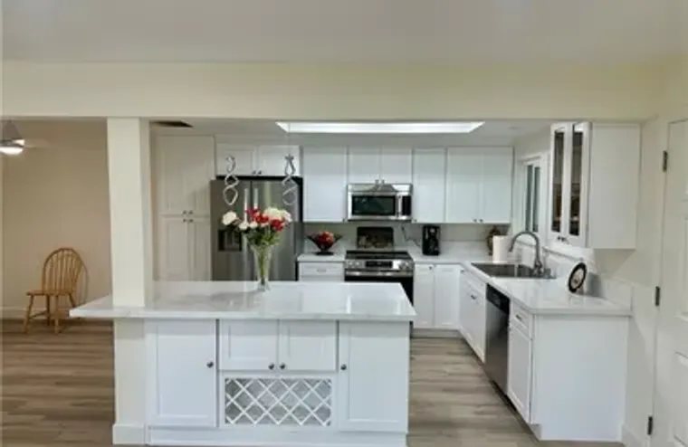 2277 VIA MARIPOSA B, LAGUNA WOODS, CA, 9..., Laguna Woods, CA 92637