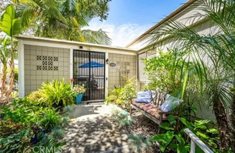 489 CALLE CADIZ D, LAGUNA WOODS, CA, 926..., Laguna Woods, CA 92637