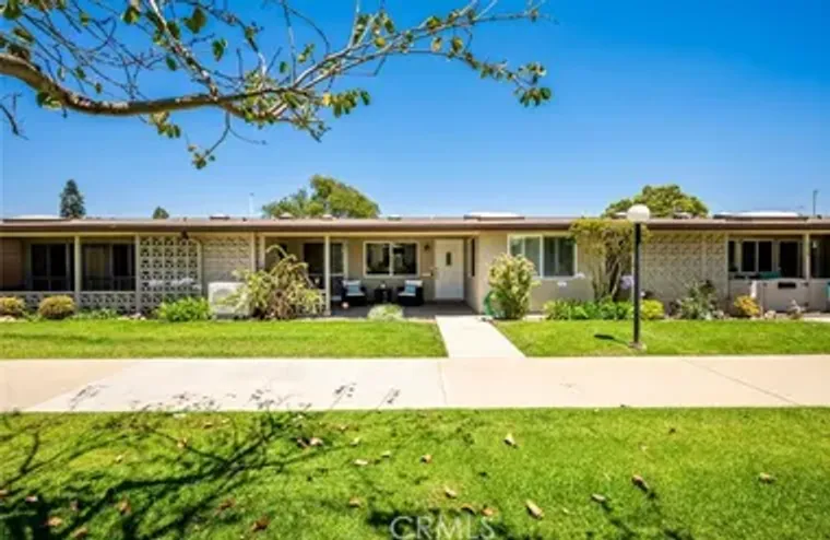 13381 EL DORADO DR 202C M8, SEAL BEACH, ..., Seal Beach, CA 90740