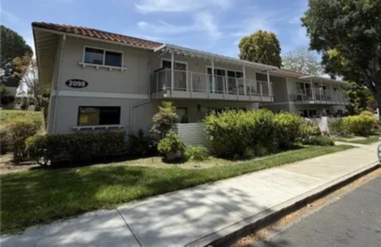 23892 RONDA GRANADA B, LAGUNA WOODS, CA,..., Laguna Woods, CA 92637